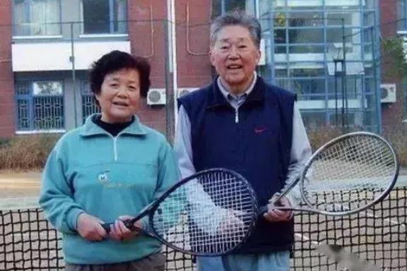 93岁院士说：这样做降脂溶栓护血管，可以少往可以少往医院(图2)