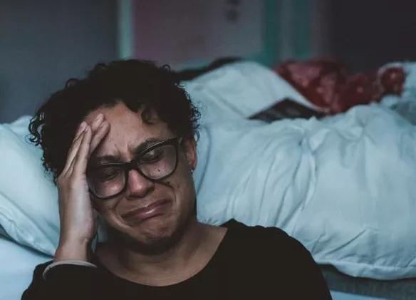 一年“杀死80”万人!如果你善良、爱笑，请警惕抑郁症(图2)