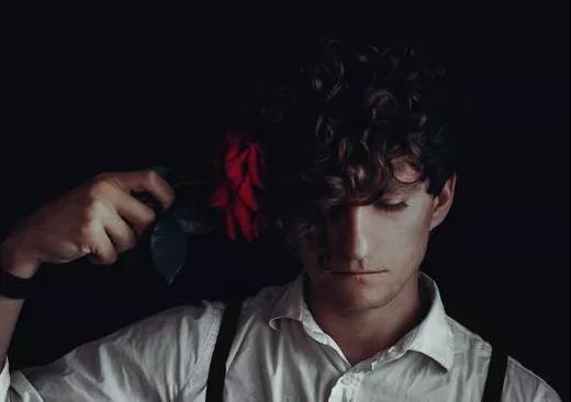 一年“杀死80”万人!如果你善良、爱笑，请警惕抑郁症(图4)