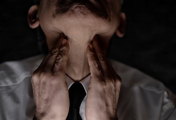 中国超过50%的人患有慢性咽炎!症状上，它与食管癌有啥区别?(图4)