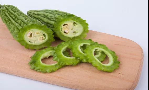 入夏防病保健好方！此瓜泡水，辅助刮油、排毒、降三高(图2)