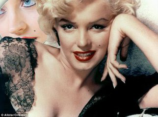 洗澡搓破痣竟成癌!身上有这六种痣的要当心了!(图1)