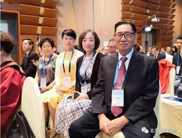 泰国副总理兼卫生部部长阿努汀对减法医学模式高度赞赏(图3)