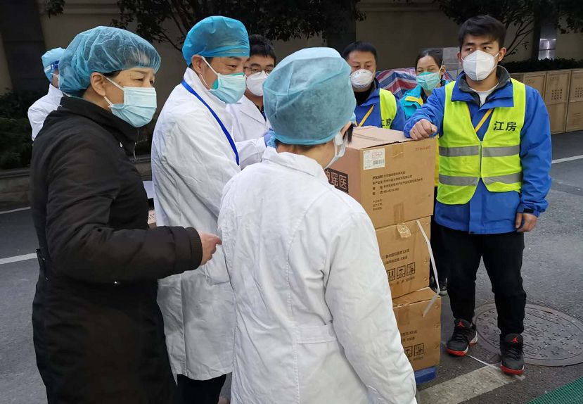 北京集美控股集团捐赠瑶医武汉医疗队第二批药品抵达武汉(图2)