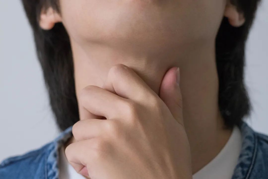 肺不好，喉咙“先知”？提醒：如果喉咙有3种情况，需重视 (图3)