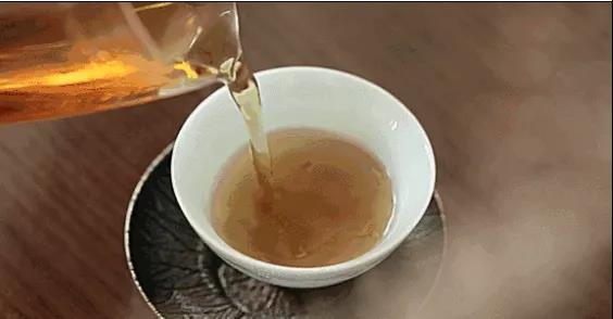 肺有毛病的人，睡觉时会有3种异常，一个没占，肺还算健康(图6)