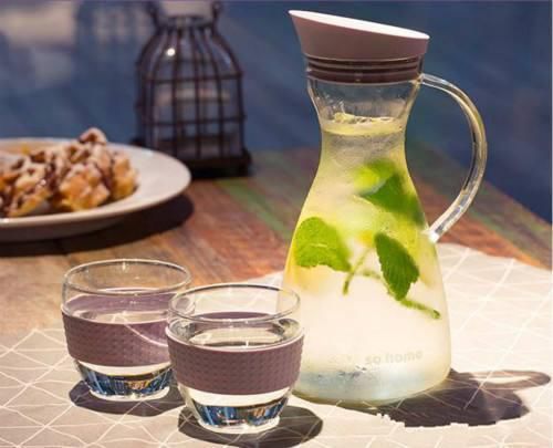 【健康】这些经常做的事情太伤胃了!多做一次，离胃肿...(图9)