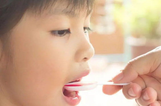 是药“三分毒”, 孩子“8”个用药误区要知道!(图2)