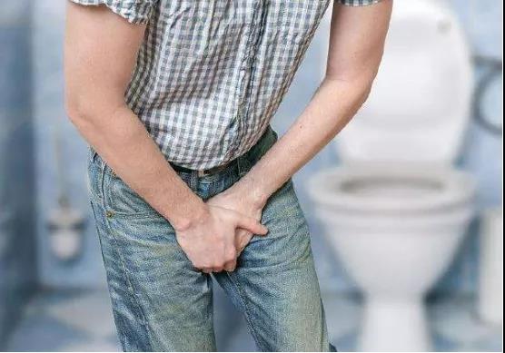 你憋的每一泡尿都是在“浓缩”毒素，最容易因“毒”致癌(图2)