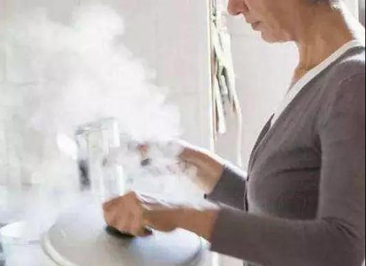 “肺癌”为何这次偏偏却找上家庭主妇?只因这3个细节(图2)