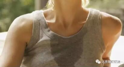 身体好不好，汗液告诉你，身体4种异常出汗暗示健康问题！(图2)